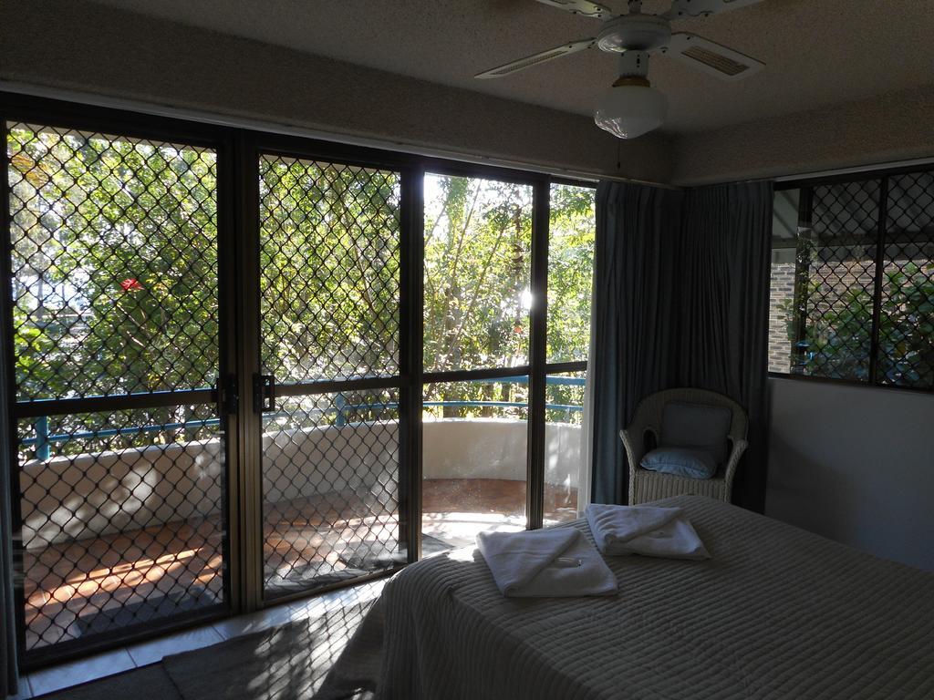 Placid Waters Holiday Apartments Bongaree Екстериор снимка
